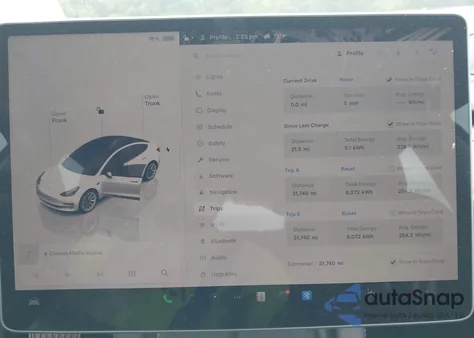 2023 Tesla Model 3 Rear-Wheel Drive из США, поврежденный, VIN 5YJ3E1EA5PF426056